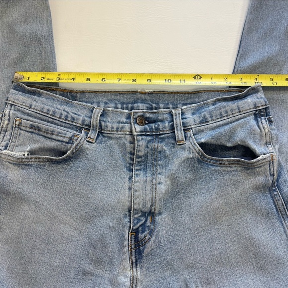 Levi's Men's Classic WorkWear Fit 505 Light Blue Straight Jeans. size 34x32 - Picture 7 of 13